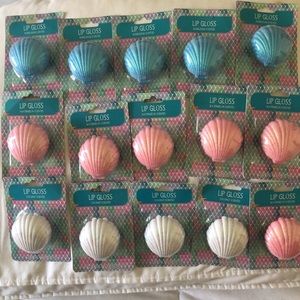 Lip gloss
